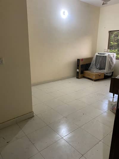 3 Marla Lower Portion For Rent Aitchison Society (Near Ali Town Station )