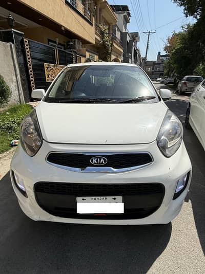 KIA Picanto 2022, 37000KM, 32 Lacs