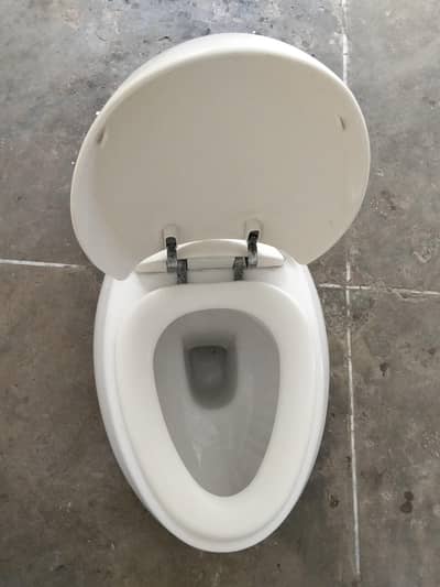 wall hanging comode neet and caleen