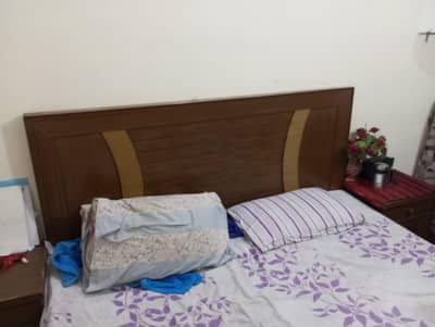 Bed Set With side table and dressing table