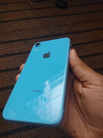 iphone xr factory unlock