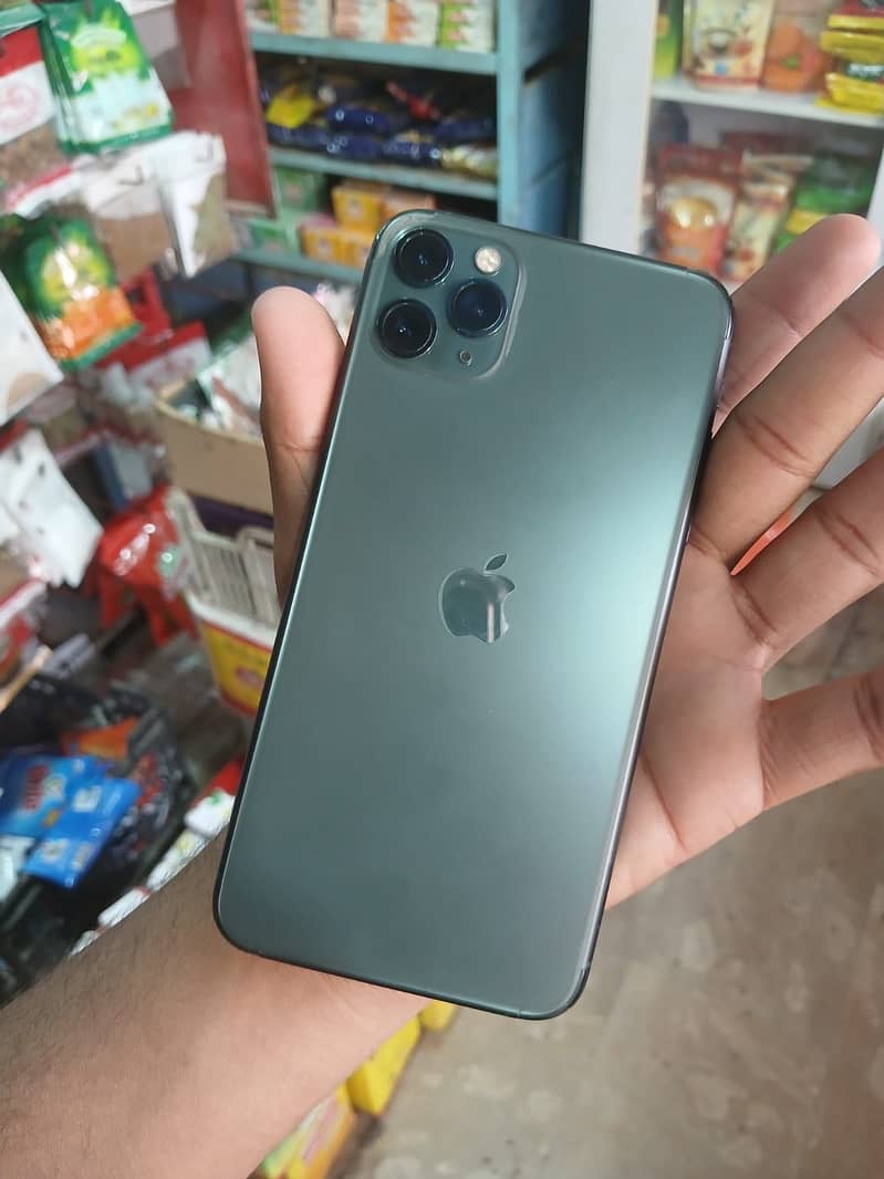 iPhone 11 Pro Max 6