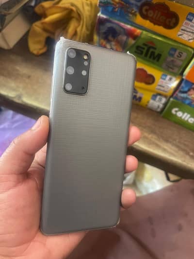 samsung s20 plus  8/128