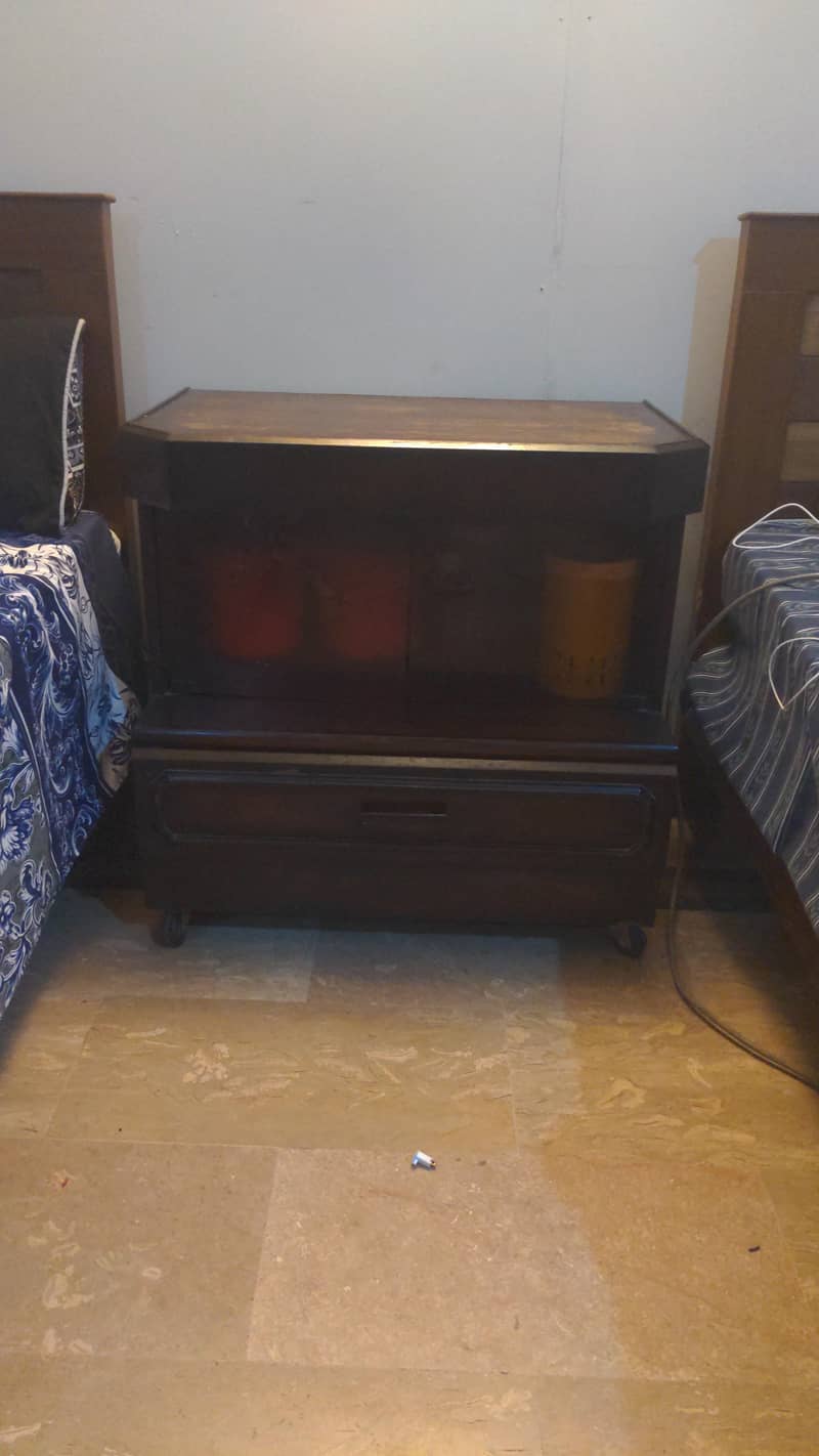 TV table / bed side table 0