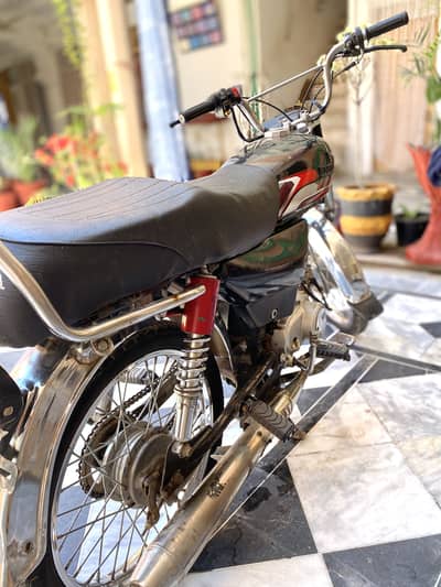 United 70 2015 Model