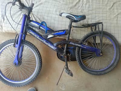 Neat and clean bisycle for urgent sale