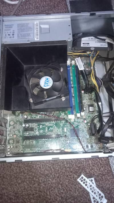 Lenovo Desktop PC for sale without storage