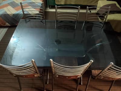 Dinning table with chairs