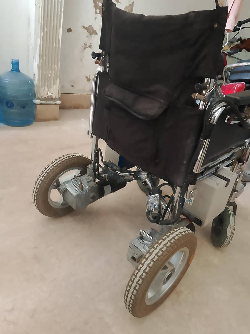 automatic wheel chair 3
