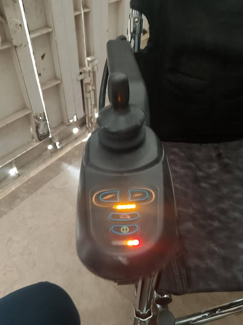 automatic wheel chair 4