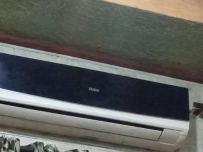 Haier ac 1.5 tonor outdoor