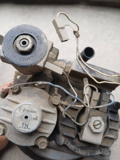 CNG KIT WITH CYLINDER AND STAND MEHRAN CAR