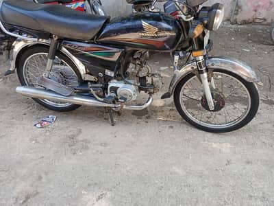 Honda 70 2016 model 03084830917