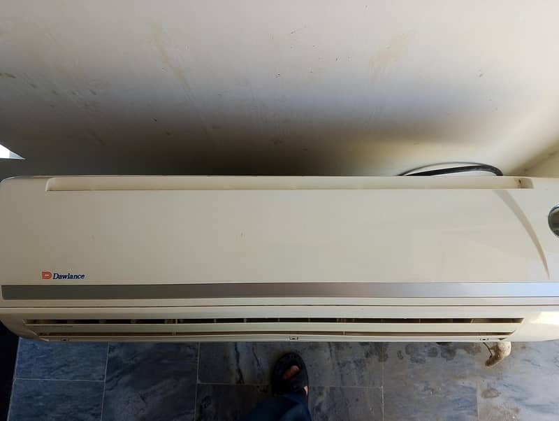 Dawlance split ac 1