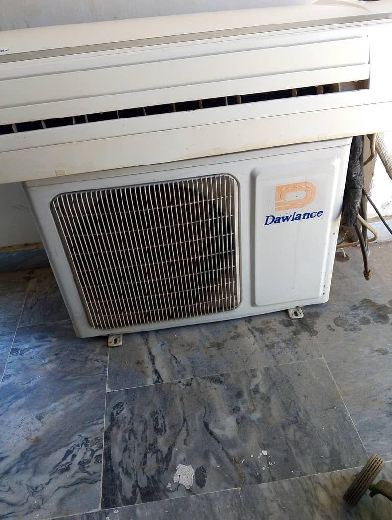 Dawlance split ac 3