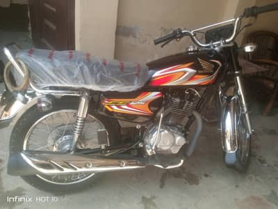HONDA CG 125 full lush condition 10/10 enjiine 100