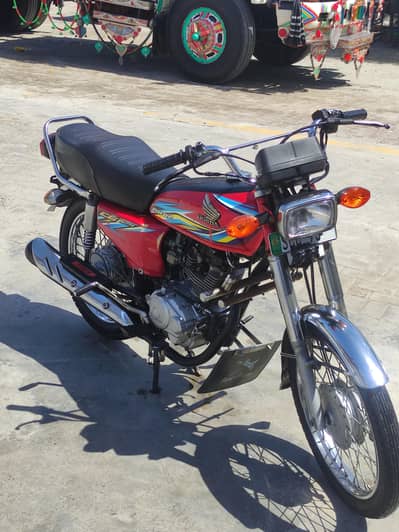 Honda cg 125 2018 model