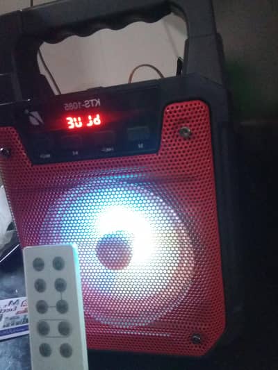 Bluetooth Speaker with Remote Control