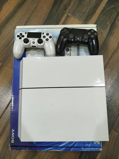 Playstation 4  500GB White Jailbreak