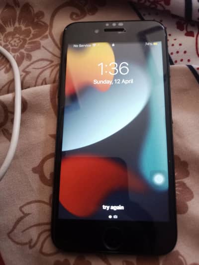 I phone 7 128 gb  03101878130 pe rabta kare