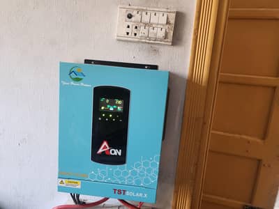 3kw solar invertor + 600 watt two canadian solar panels + 2 Tublar bat