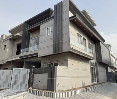 Brand New 5 Marla Corner House Facing Emporium Mall for Sale in Johar Town Lahore