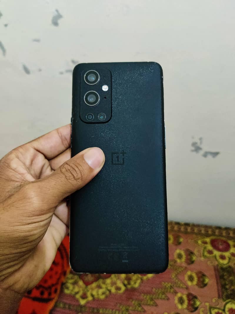 OnePlus 9 Pro 1