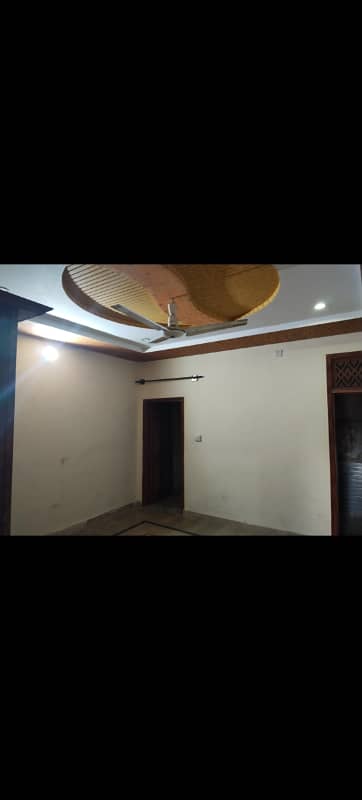 Ghouri town pH 5b 2end floor One bedroom kitchen washroom available for rent