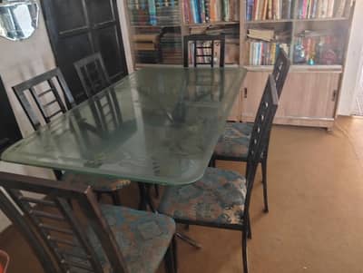 selling a dinning table