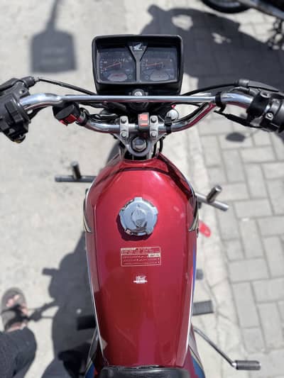 Honda 125 Best Price New condition 0306.4. 0.7. 2.570