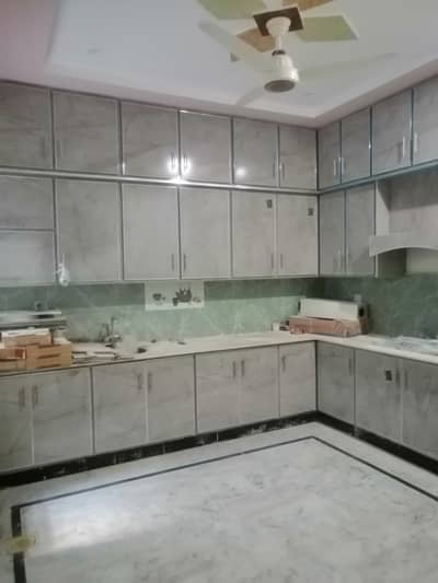 New 10 marla Ground floor porshan for rent