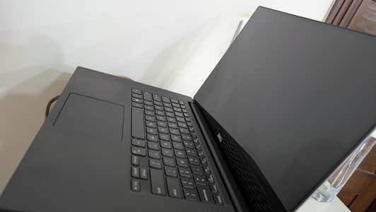 Dell Precision 5520 – 32GB RAM / 4K Touch Display  / 4GB Graphics Card