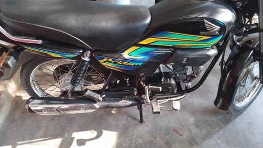 Honda pridor 100  03006332103 only call no olx chat can't reply