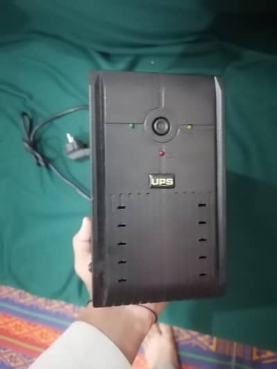 XPERT e interactive UPS urgent sale price negotiable