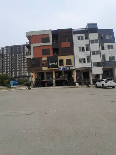 L-G Shop Up For Sale In C-Block /B-17