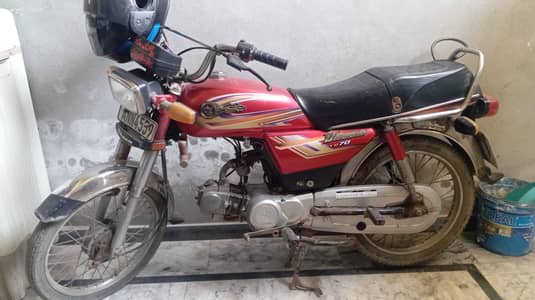 Dhoom brand new  motor bike total genuine like a brand new bike