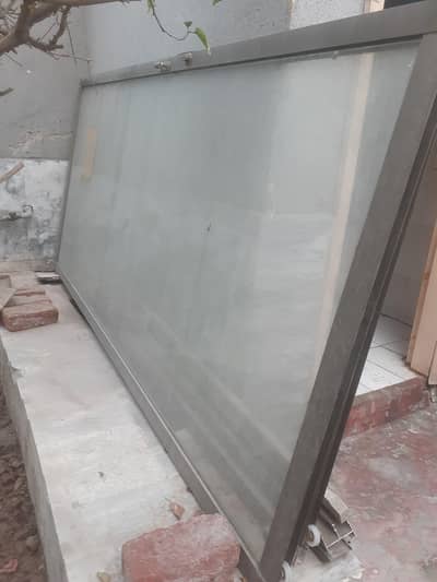 Siliding mirror windows