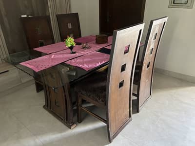 Dining Table six seater