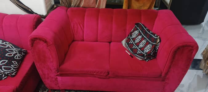 Sofa Set – Neat & Comfortable