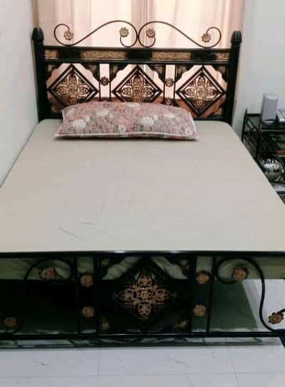 Wrought iron Bed complete set with Wall Hanging