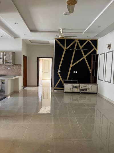 10 Marla Upper Portion for Rent Prime Location