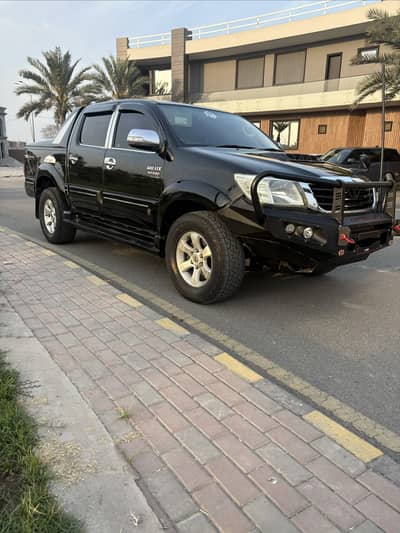 Toyota hilux vigo thailand