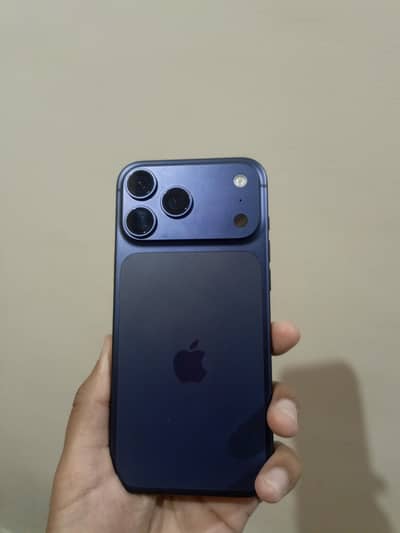 iPhone 17 pro max 256GB