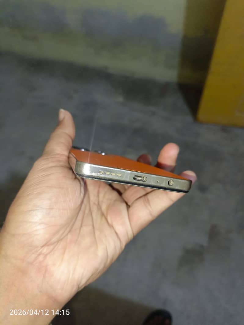 Note 30 panel Change 5