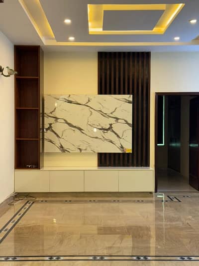 10 MARLA BEAUTIFUL HOUSE FOR RENT IN WAPDA TOWN PHASE 1