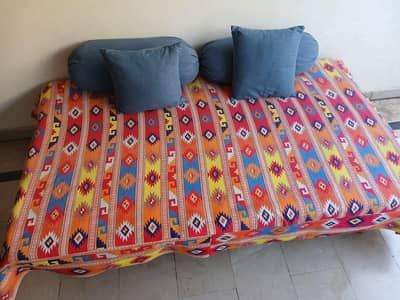 Wooden Takht affordable rate