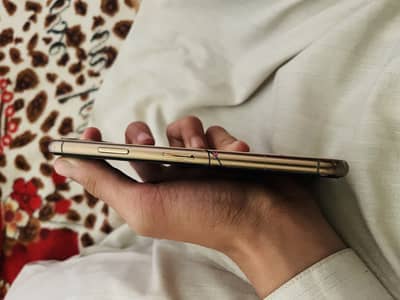 Iphone 11 pro max 256 gb jv battery health 68 water pack