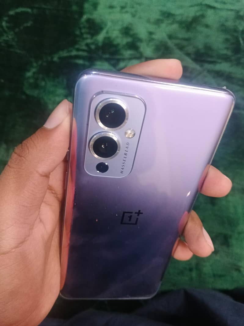 OnePlus 9 0