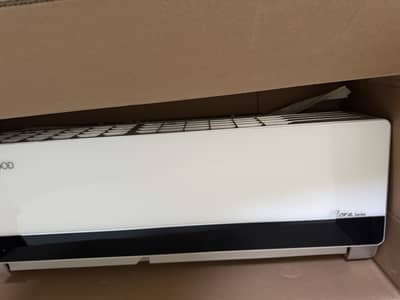 Kenwood 1ton working Ac