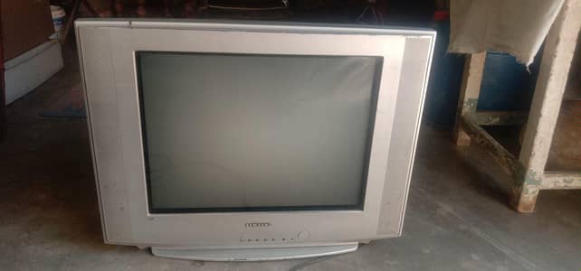 Samsung ultra slim TV